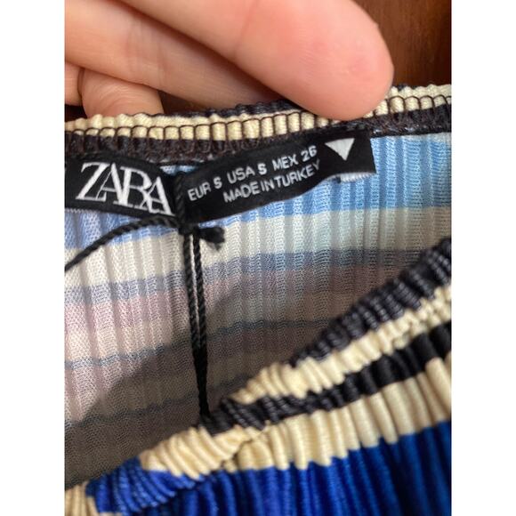 NWT Rainbow Zara Sexy Stripe Bishop Sleeve Mini Dress Small Blogger Favorite - Picture 4 of 9